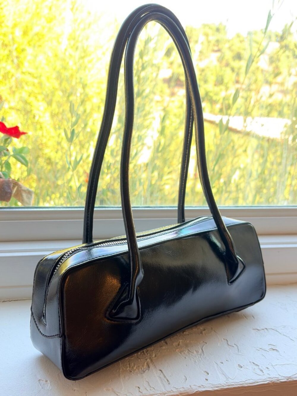 NA-KD Black Glossy Oblong Shoulder Bag